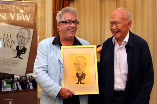 Nhà báo sừng sỏ và thiên tài chính trị