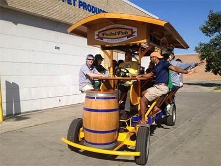 Những điều luật kỳ lạ “bẫy” khách du lịch