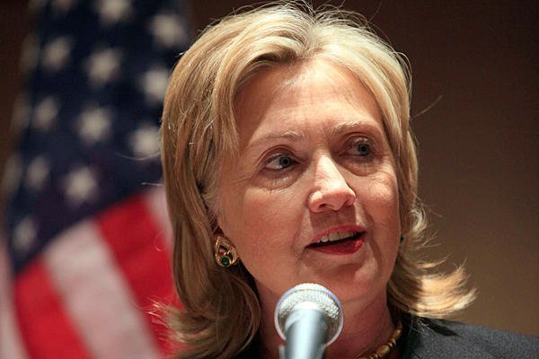 Ai sẽ thay Hillary Clinton?