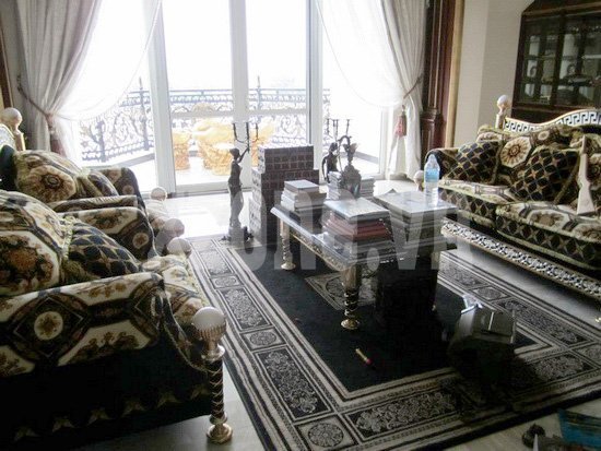 Bên trong dinh thự xa hoa nhà chồng Hà Tăng