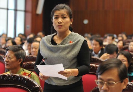 Đại biểu 'truy' Thống đốc chuyện vàng, nợ xấu