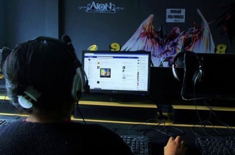 Cập nhật Facebook nhiều là dấu hiệu tâm trạng bất ổn