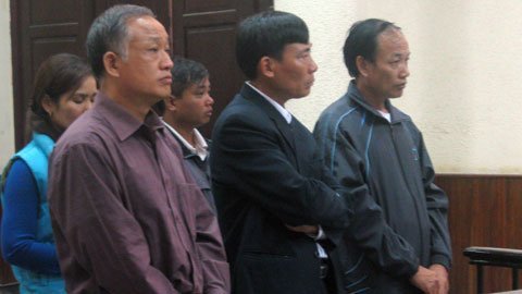 ‘Hô biến’ gần 23 tỷ đồng, quan xã lĩnh án