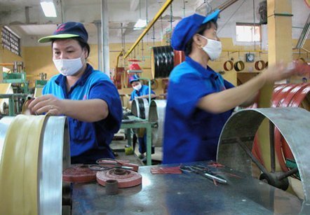 Tham gia FTA: Càng đua càng hụt hơi?