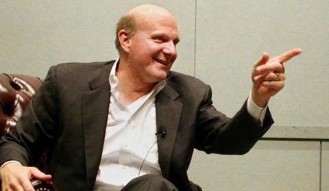 CEO Microsoft chê Android “bát nháo”