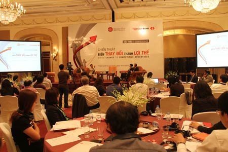 Hơn 100 CEO bàn “Chiến thuật biến thay đổi thành lợi thế”