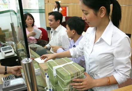 Sức ép tốc độ gia tăng nợ xấu