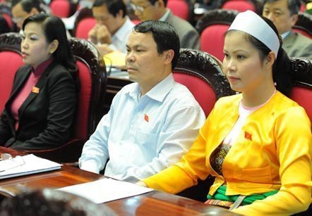 Giá đất tù mù giúp quan tham trục lợi