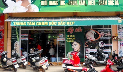 Chơi sang, chi ngàn USD mua quà tặng cô