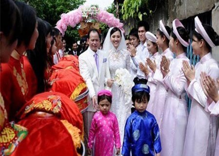 Các đại gia Việt buôn gì để sở hữu 