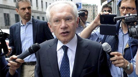 Kế toán của Berlusconi bị bắt cóc tống tiền