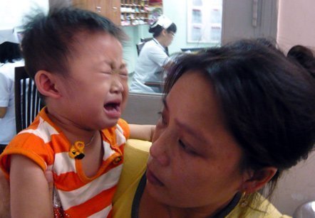Nước mắt lặng câm ở bệnh viện nhi đồng