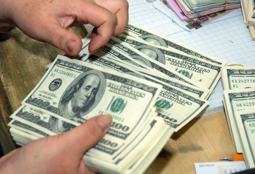 Thận trọng khi vay ngoại tệ