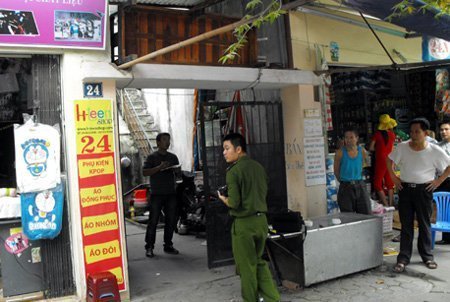 Nửa đêm lẻn vào phòng trọ giết người yêu