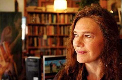 Chuyện người khám phá bạo lực tình dục