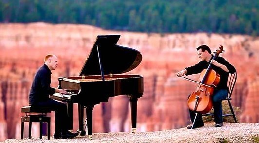 Những chàng trai piano gây sốt toàn cầu