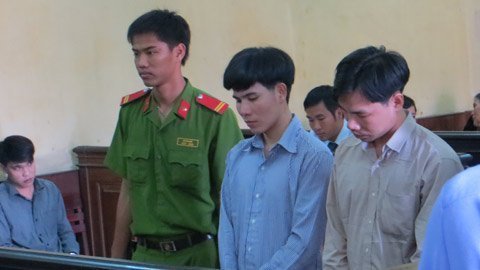 Vào nhà nghỉ với ông chủ, thiếu nữ bị hại đời