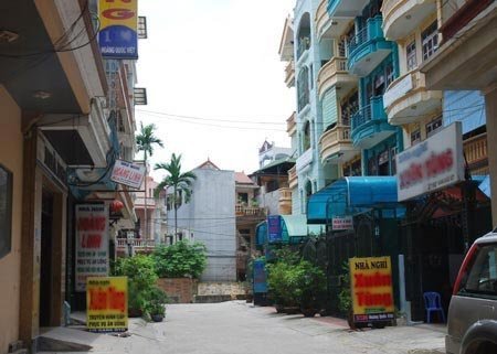 Những câu chuyện cười ra nước mắt ở nhà nghỉ