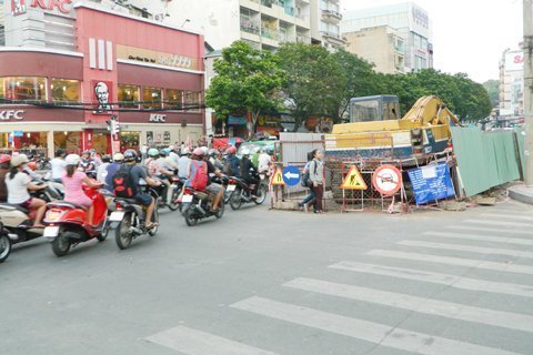 Lô cốt tái xuất hiện trên đường phố Sài Gòn