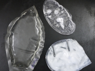 Phát hiện dịch trắng như sữa trong áo ngực Trung Quốc