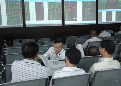 Chứng khoán đang rẻ như hành lá