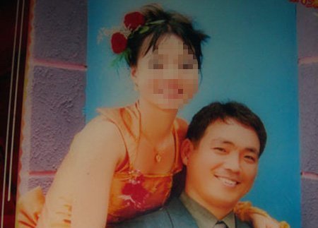 Thời sự trong ngày: Cô dâu Việt ôm con nhảy lầu