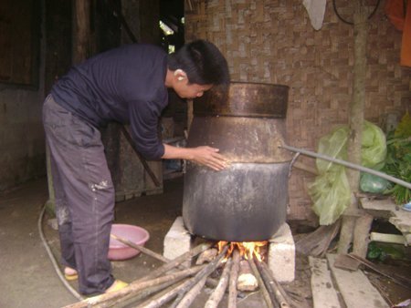 Vượt biên lao động khổ sai: Những cung đường 'chết'