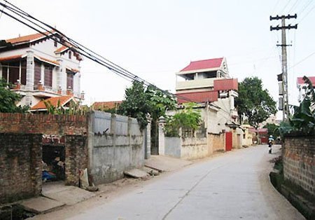 Trai làng ung thư ế vợ hàng loạt