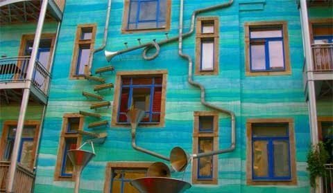 Tận mắt nhìn và nghe ngôi nhà biết hát