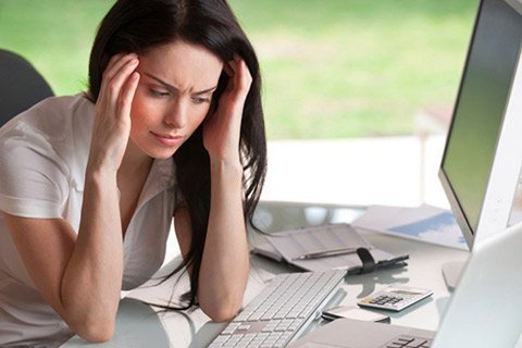 Nhiều bạn Facebook tăng nguy cơ stress