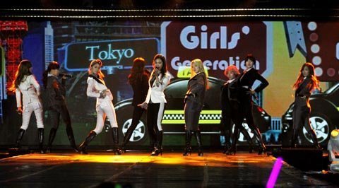 Bữa tiệc K-POP mãn nhãn fan Việt