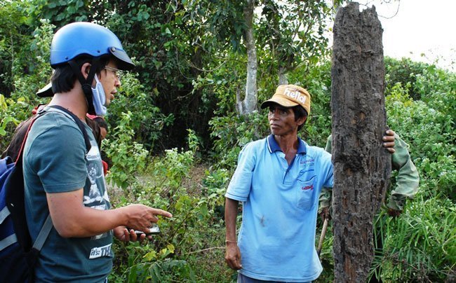 Kiếm bạc tỷ chỉ sau một đêm 'cậy quan tài'