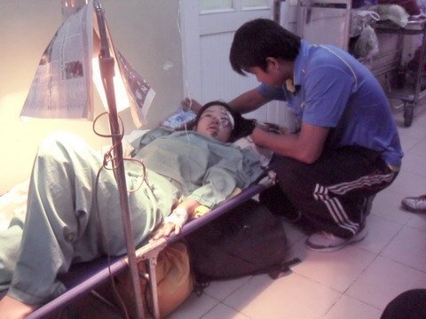 Ước mơ dang dở của thiếu nữ bị xe tải cán nát tay