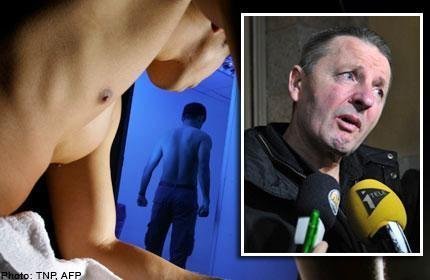 Thắng kiện vì bị nghiện sex đồng giới