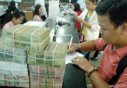Trần lãi suất cho vay gây bất lợi cho thị trường?