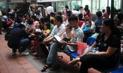 Bộ trưởng Y tế cứ vào bệnh viện là thấy buồn