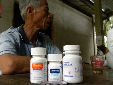 Vụ cả ấp mang HIV: người nhiễm đòi…minh oan!