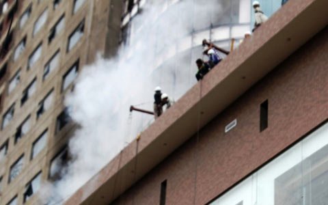 Cháy lớn tại công trường khách sạn 5 sao