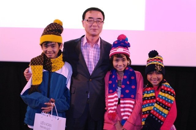 Điện ảnh Hàn nghĩ cho trẻ Việt, còn người Việt?