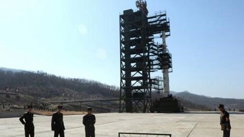 Thế giới 24h: Triều Tiên có thể hoãn phóng tên lửa