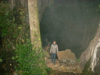 Huyền bí hang Con Moong chốn rừng thiêng