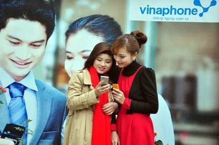 Thuê bao Vinaphone trả sau nhận quà cuối năm