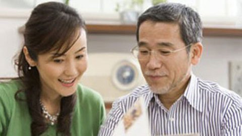 Yêu người giàu là sự 