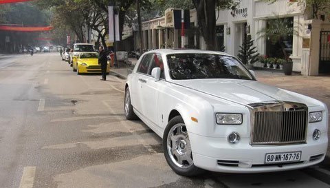 Hàng hiệu siêu sang đổ bộ vào Việt Nam