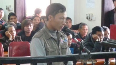 Ôm vợ người khác, bị xẻo 'của quý'