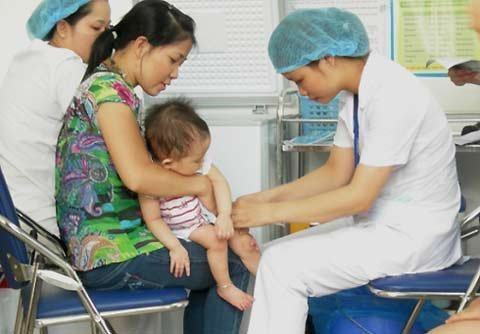 Nghệ An: Ba cháu bé tử vong sau khi tiêm phòng