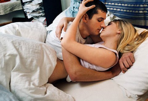 “Chăn rau” công sở: Gái có chồng hơn đứt gái trinh