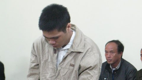 Gã đàn ông đánh chết vợ đang mang bầu