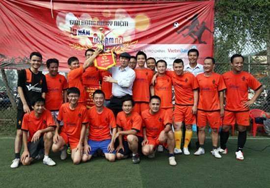 VietNamNet vô địch giải bóng đá kỷ niệm 15 năm thành lập
