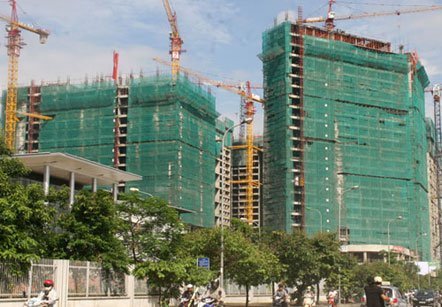 Có tiền cứu trợ, nhà đất dại gì giảm giá?